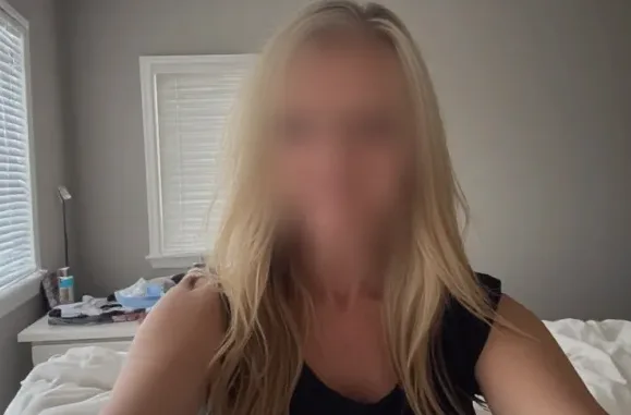 Alice, 36