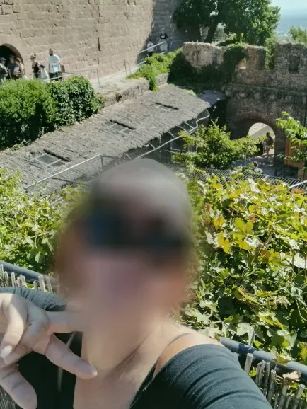 Carina, 38