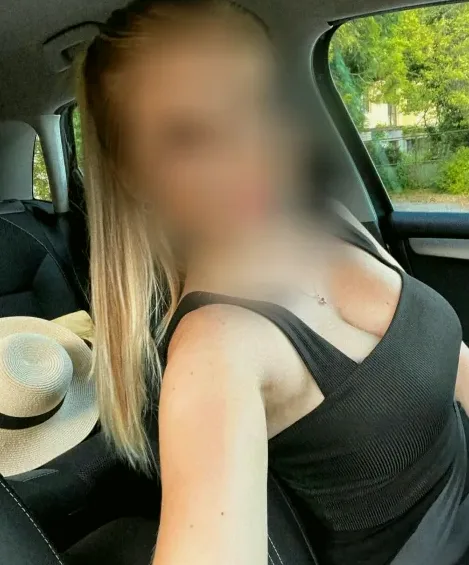 Elvira, 33