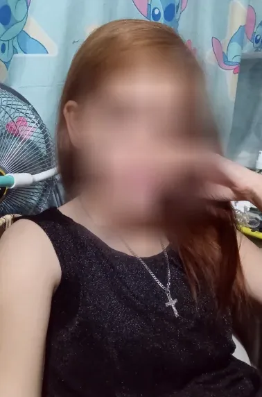 Eva, 32