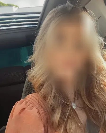 Lena, 28