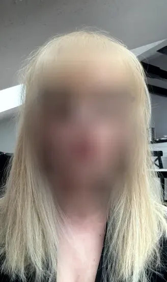 Nora, 27