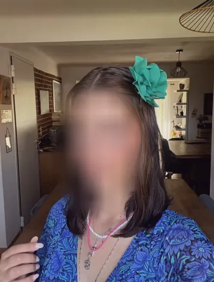 Pia, 23