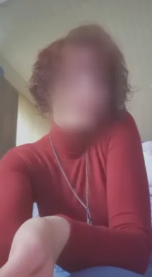 Rebecca, 40