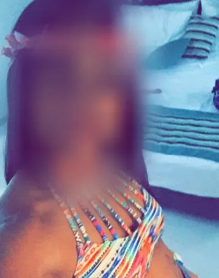 Sandra, 35