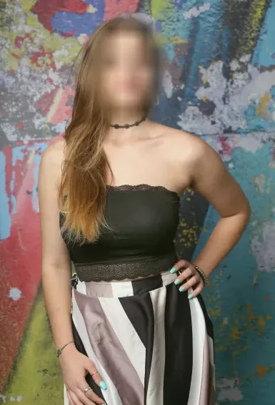 Susanne, 27